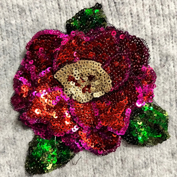 EDC sweater with flower detail - Picture 1 of 7